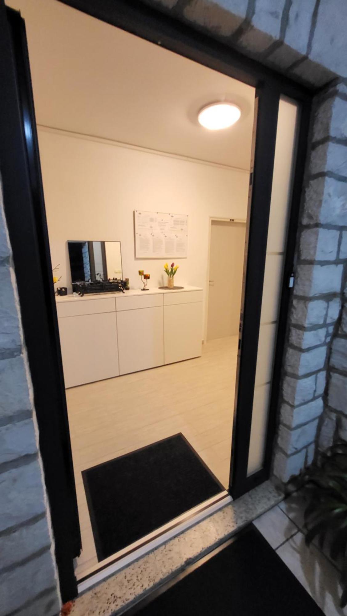 Apartments & Rooms Fam Ribaric Banjol 外观 照片